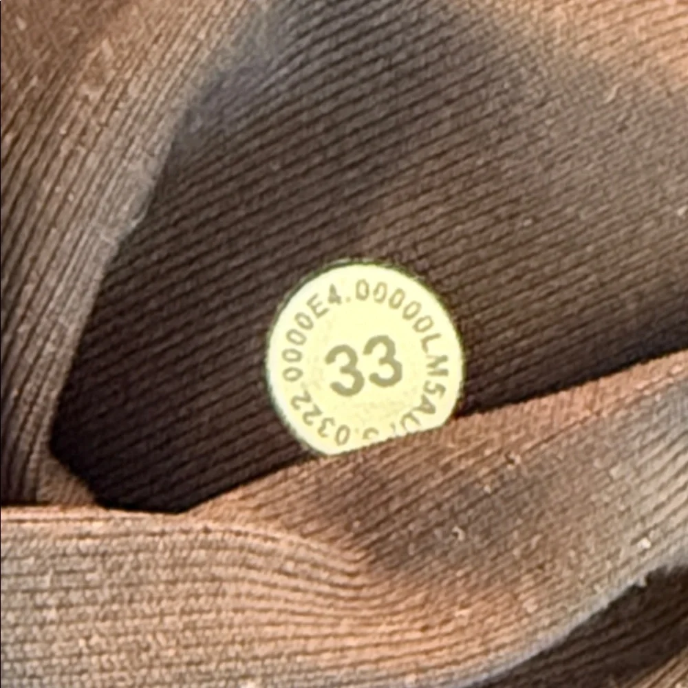 Lululemon ABC Classic Fit Warpstream SZ 33